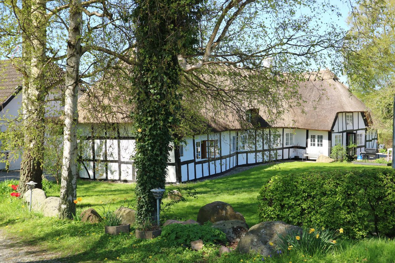 Birkelygaard Bed & Breakfast Hårby Exteriér fotografie